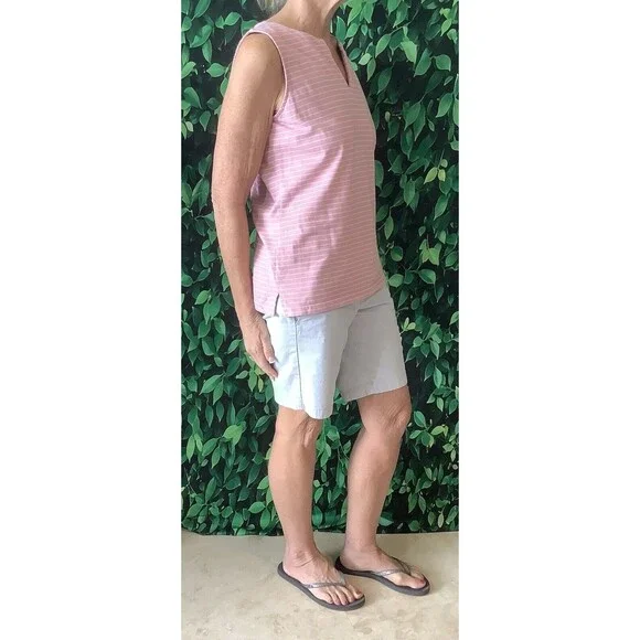 Vineyard Vines Sleeveless Pink & White Striped V-Neck Pullover Top, Size Small - Picture 2 of 4